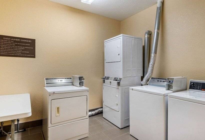 בית מלון כפרי Comfort Suites Baytown I   10