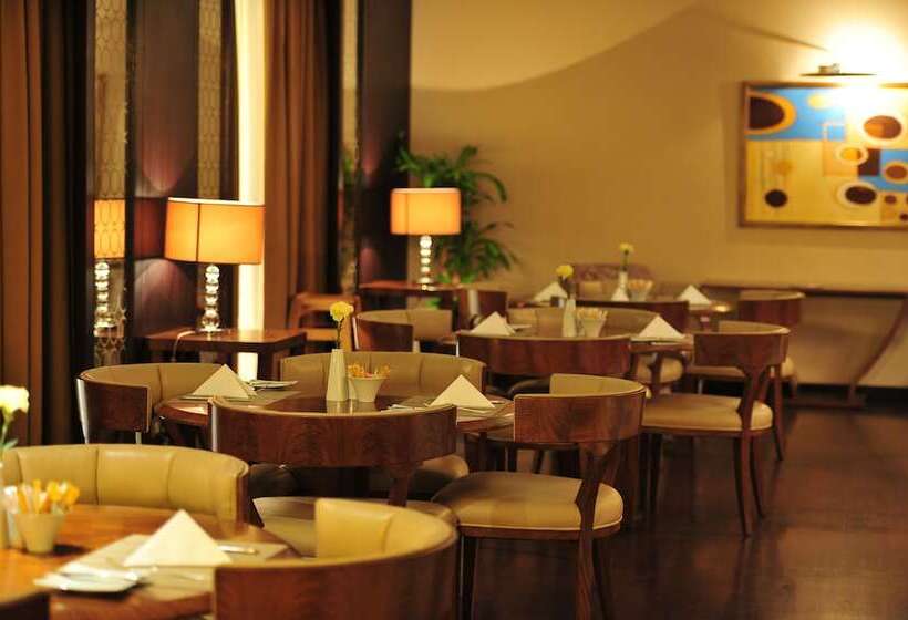 هتل Crowne Plaza Al Khobar, An Ihg