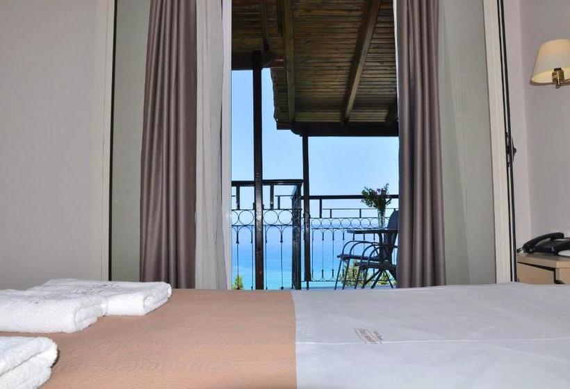 فندق Dina's Paradise