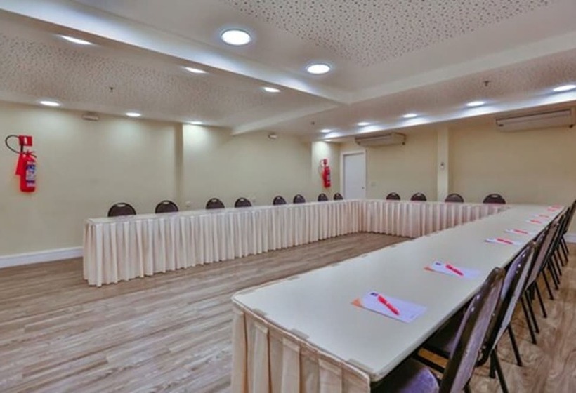 酒店 Dubai Macaé By Atlântica