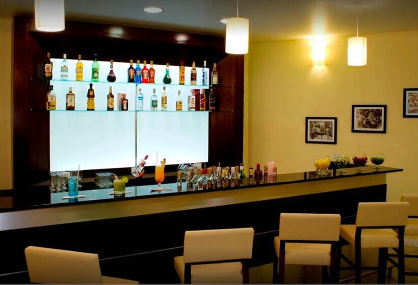 酒店 Dubai Macaé By Atlântica