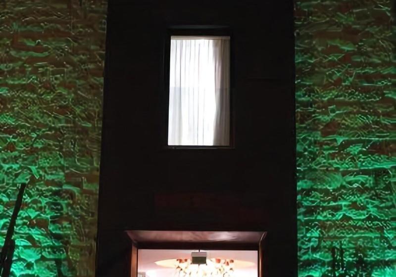 فندق El Homs Palace