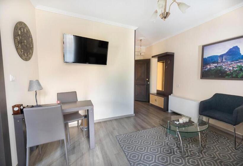 בית מלון כפרי Famissi Eden