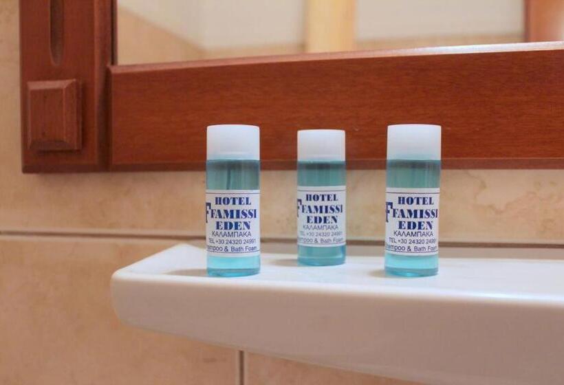 בית מלון כפרי Famissi Eden