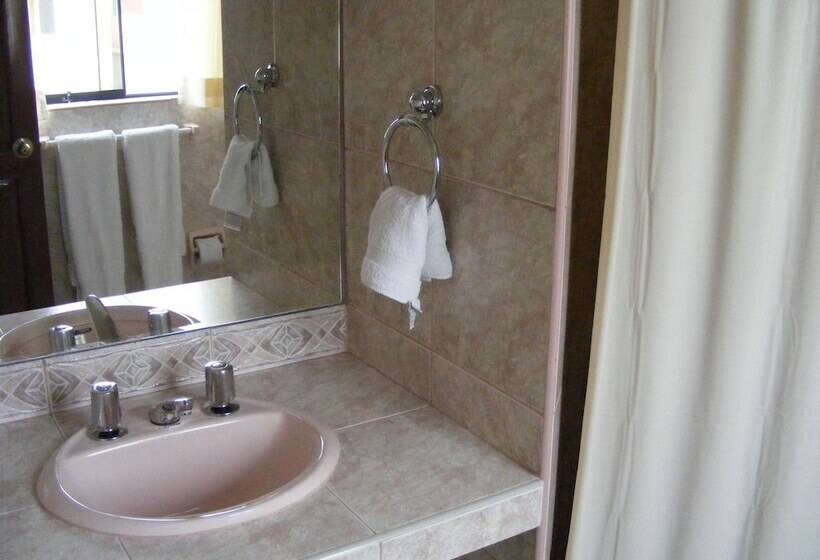 בית מלון כפרי Ferre De Ville