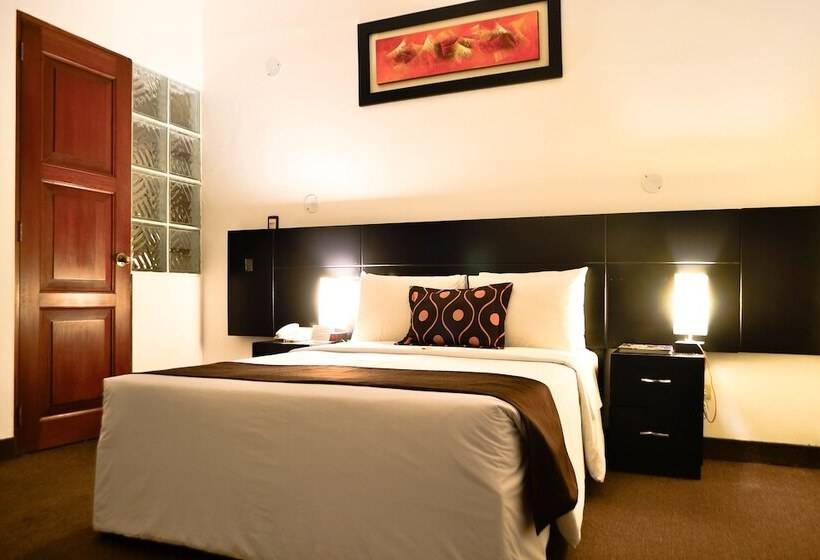 בית מלון כפרי Ferre De Ville