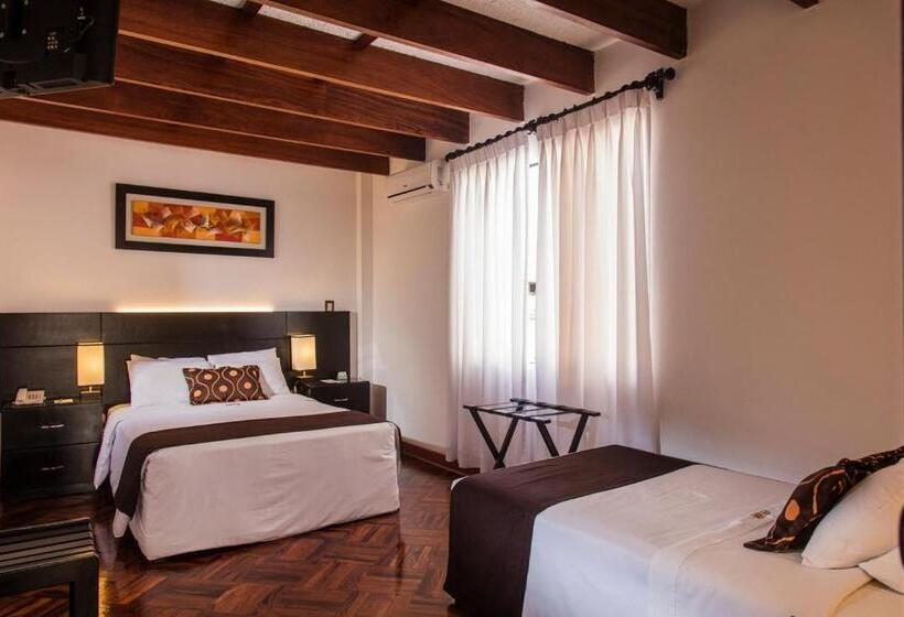 בית מלון כפרי Ferre De Ville