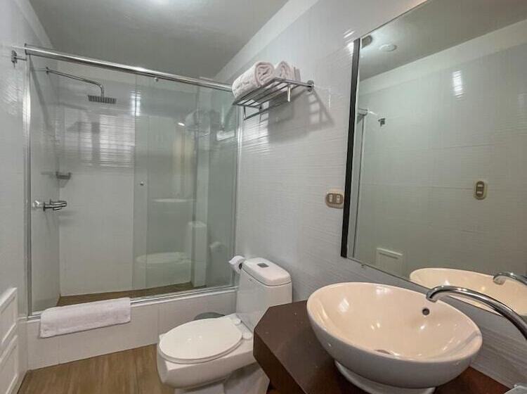 فندق Ferre Miraflores