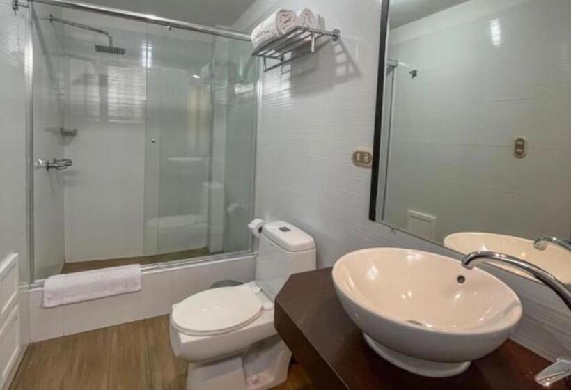 فندق Ferre Miraflores