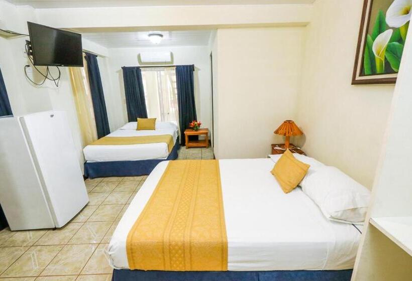 ホテル Flor Blanca