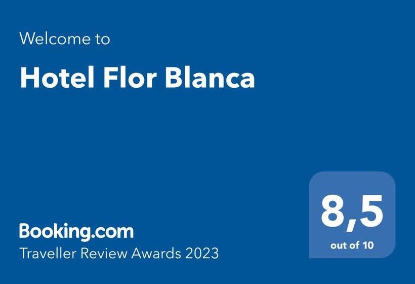 ホテル Flor Blanca