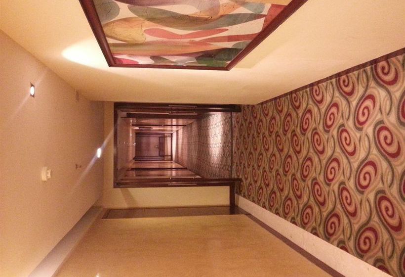 Отель Fortune Landmark