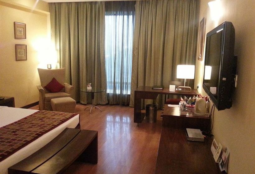 Отель Fortune Landmark