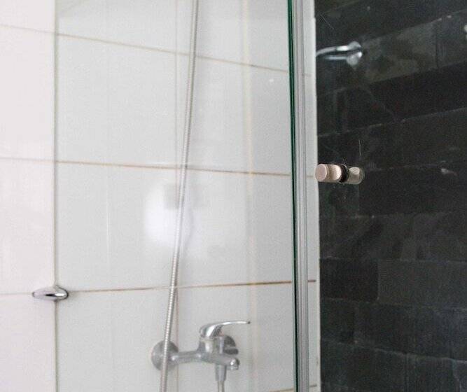 Отель Gen Rooms