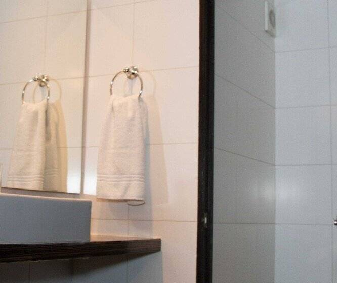 Отель Gen Rooms