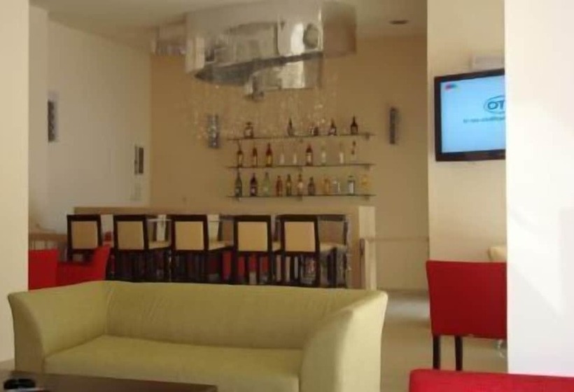 Отель Glyfada Beach