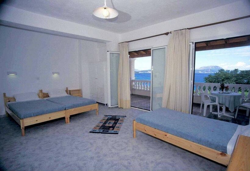 Отель Golden Sunset