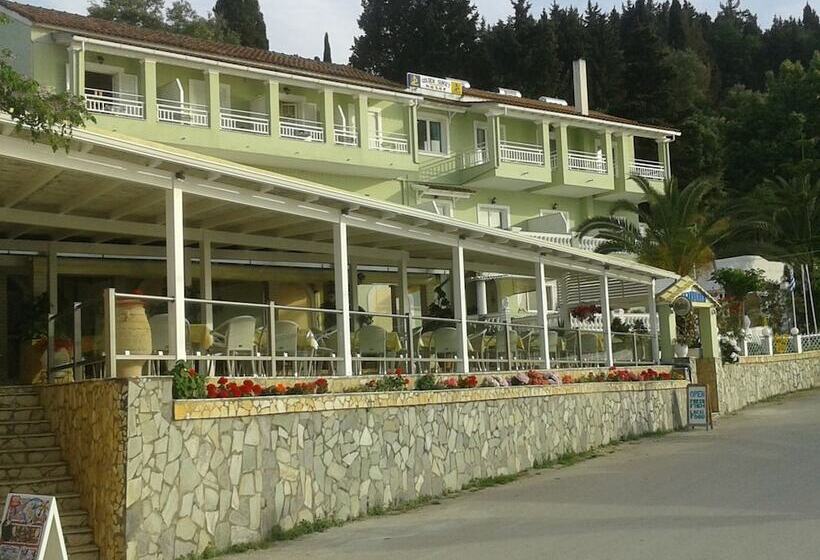 Отель Golden Sunset