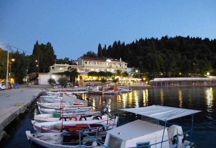 Отель Golden Sunset