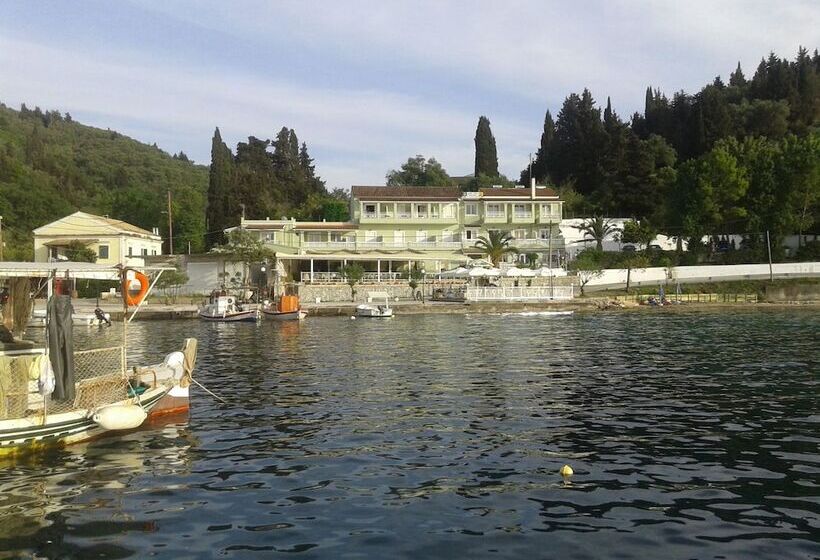 Отель Golden Sunset