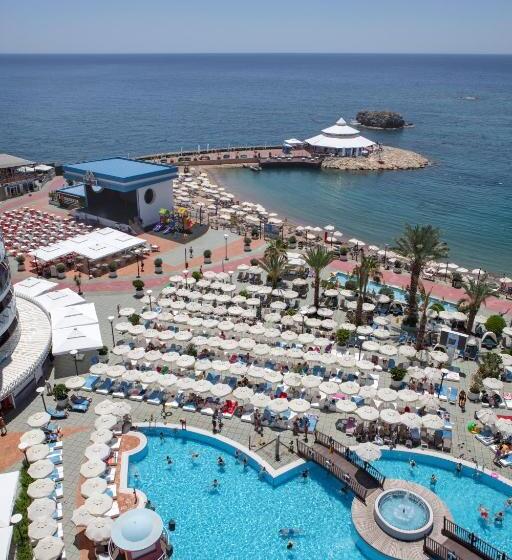 Отель Granada Luxury Okurcalar