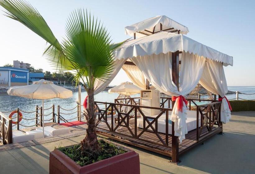 Отель Granada Luxury Okurcalar