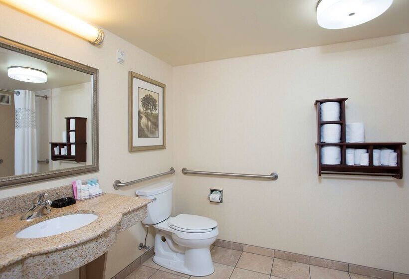 호텔 Hampton Inn & Suites Cincinnati Union Center