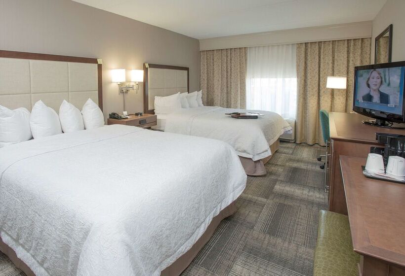 호텔 Hampton Inn & Suites Cincinnati Union Center