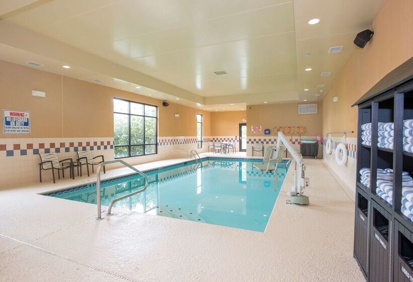 호텔 Hampton Inn & Suites Cincinnati Union Center