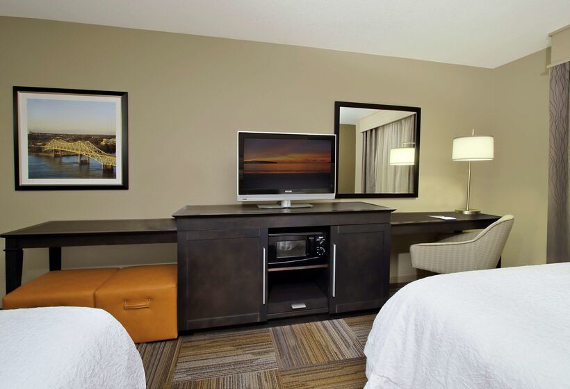 בית מלון כפרי Hampton Inn & Suites Florence Downtown