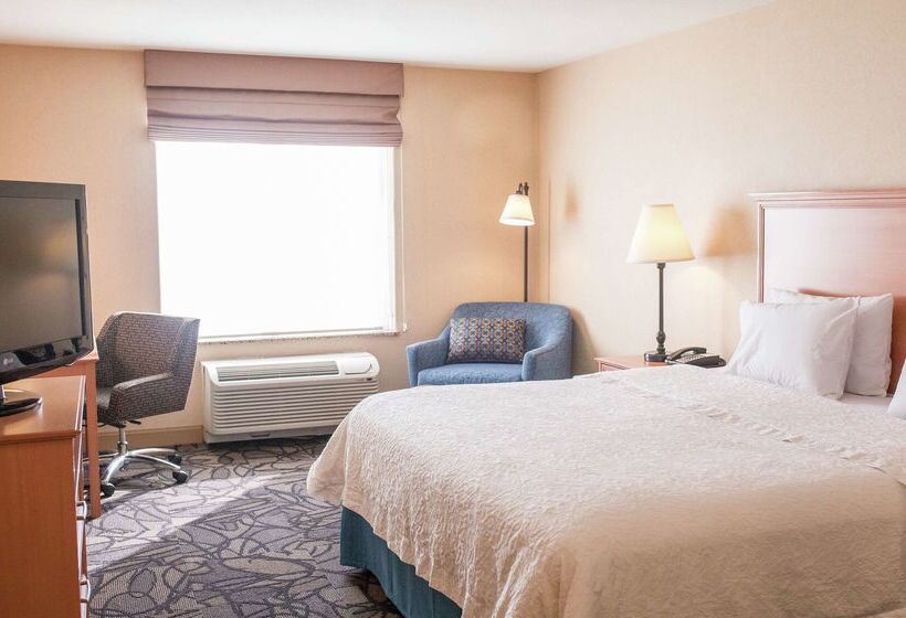 فندق Hampton Inn & Suites Lathrop