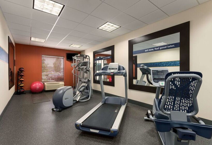 בית מלון כפרי Hampton Inn Belle Vernon