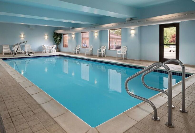 فندق Hampton Inn Belle Vernon