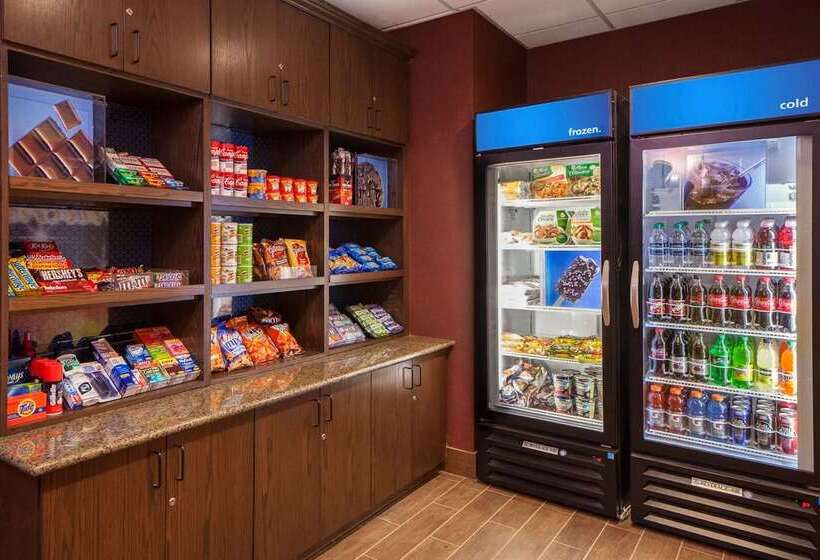 Отель Hampton Inn Council Bluffs