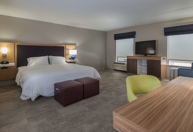 هتل Hampton Inn Doylestown