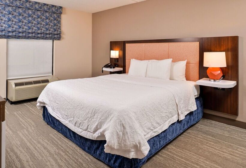 בית מלון כפרי Hampton Inn Emporia