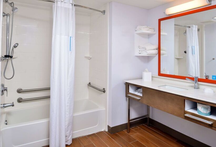 فندق Hampton Inn Emporia