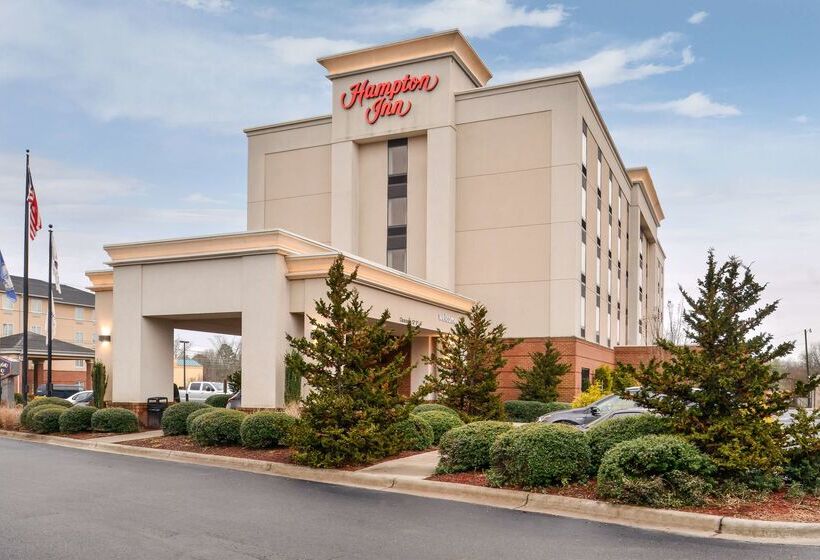 فندق Hampton Inn Emporia