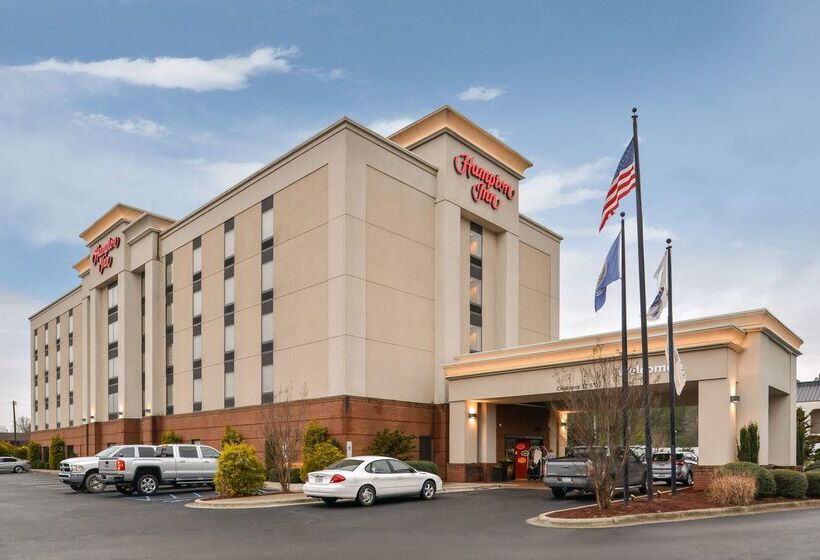 فندق Hampton Inn Emporia