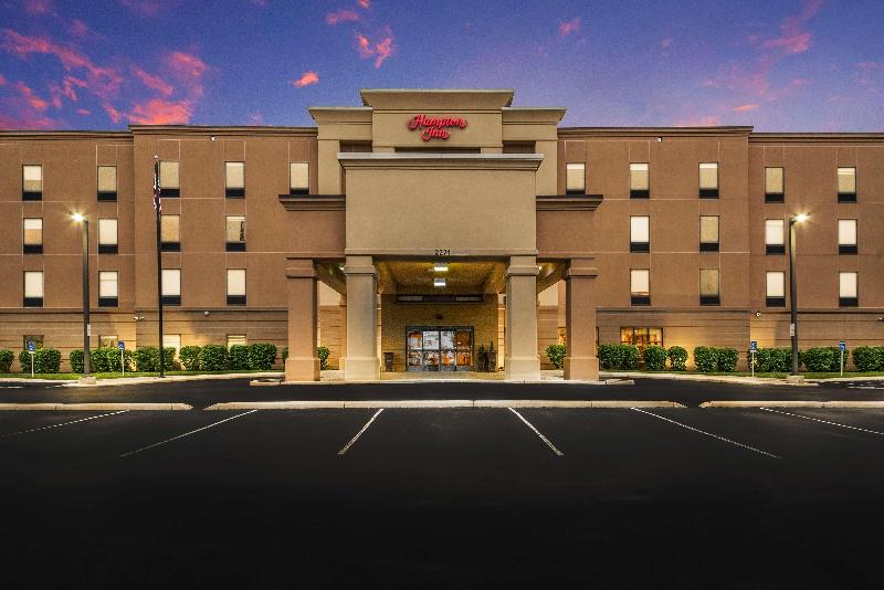 בית מלון כפרי Hampton Inn Greenfield