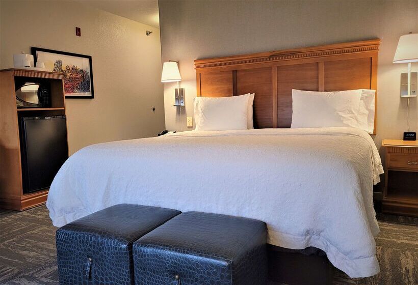 فندق Hampton Inn Haysnorth Of I70