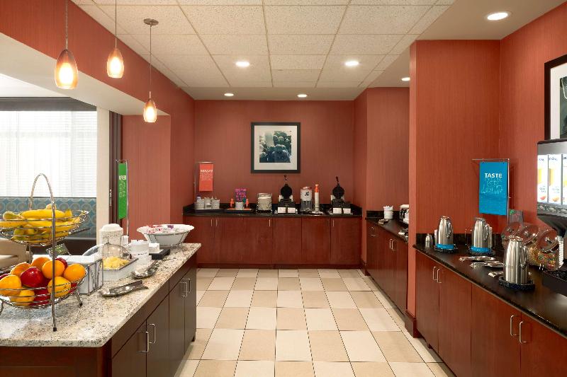 Отель Hampton Inn Knoxvilleeast