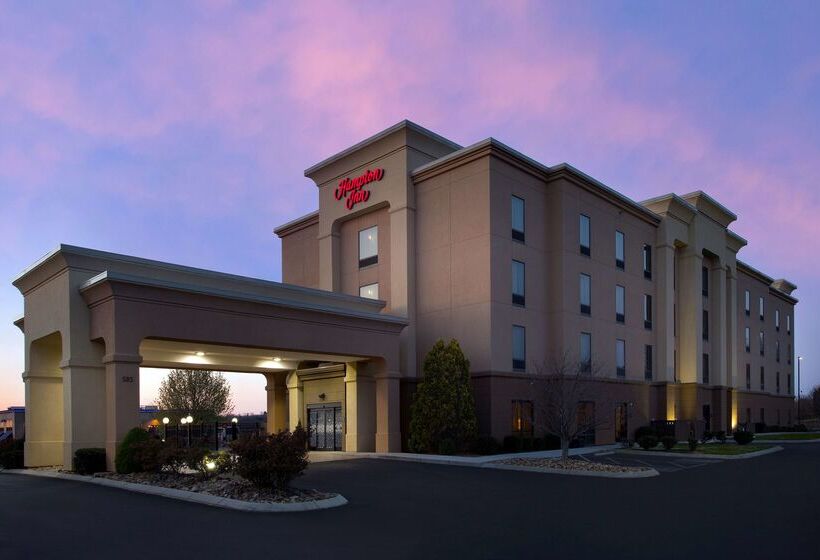 فندق Hampton Inn Lenoir City