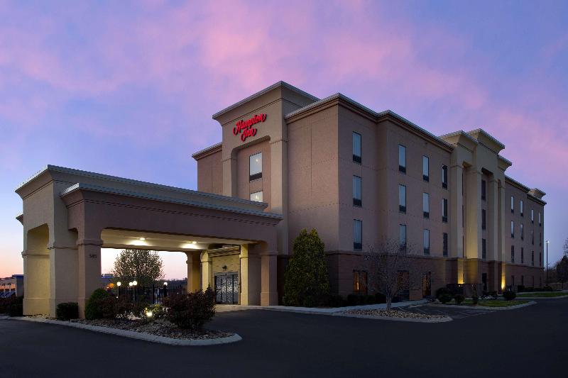 فندق Hampton Inn Lenoir City