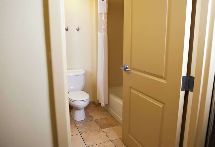 فندق Hampton Inn Martin