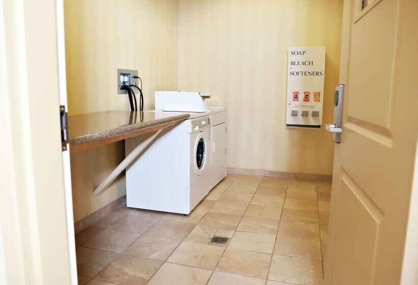 فندق Hampton Inn Martin