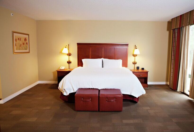 فندق Hampton Inn Martin