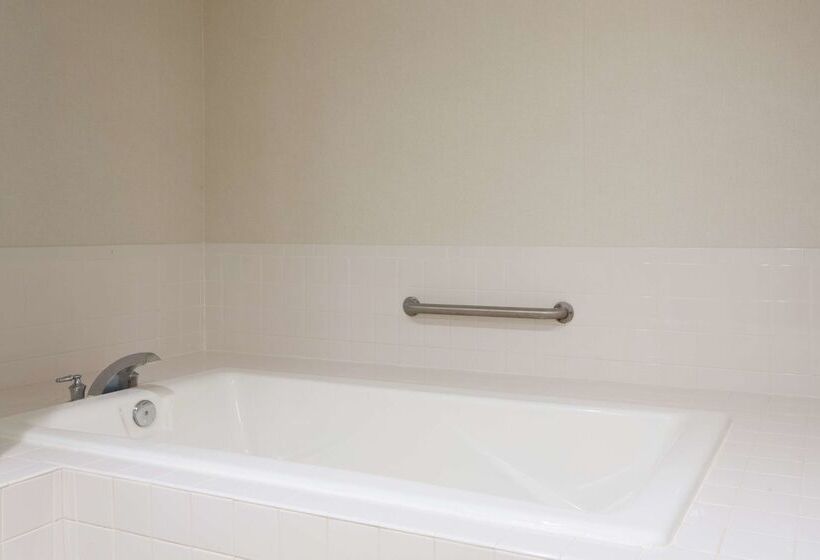 هتل Hampton Inn North Myrtle Beachharbourgate