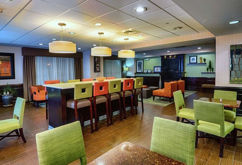 فندق Hampton Inn Spring Lake Fayetteville