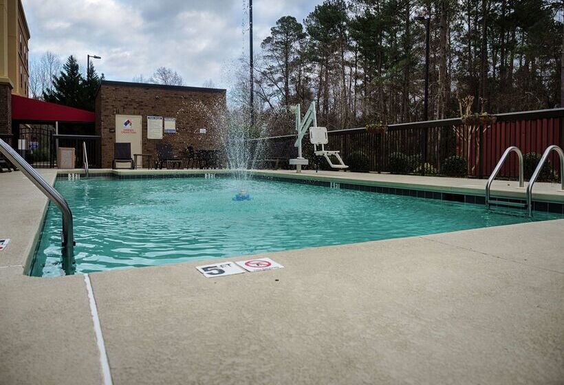 فندق Hampton Inn Spring Lake Fayetteville